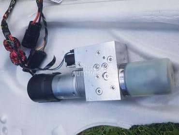 pumpa krova za Peugeot 207 od 2005. do 2012. god.