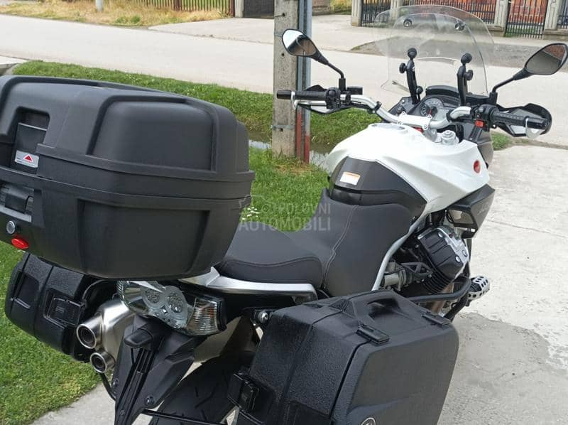 Moto Guzzi 1200 Stelvio 8V uvoz CH