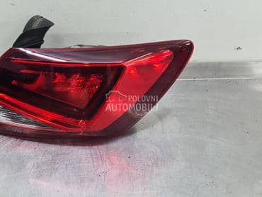 Stop svetlo za Seat Leon