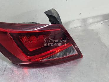 Stop svetlo za Seat Leon