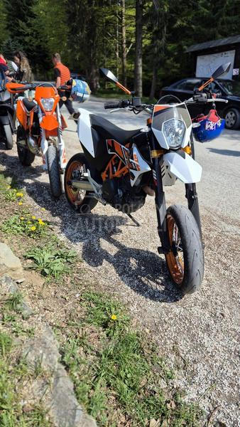 KTM smc 690 R