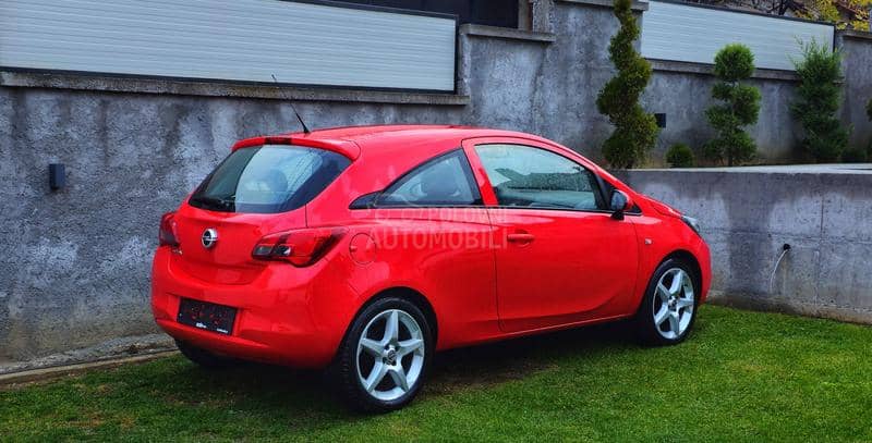 Opel Corsa E 1.4 TNG fabricki