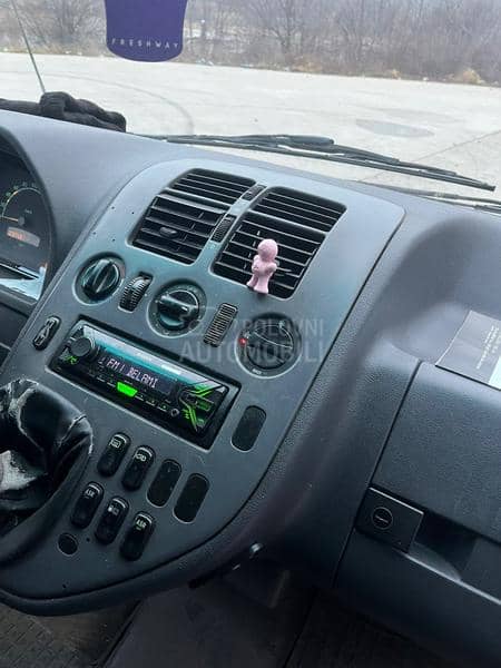Mercedes Benz Vito 