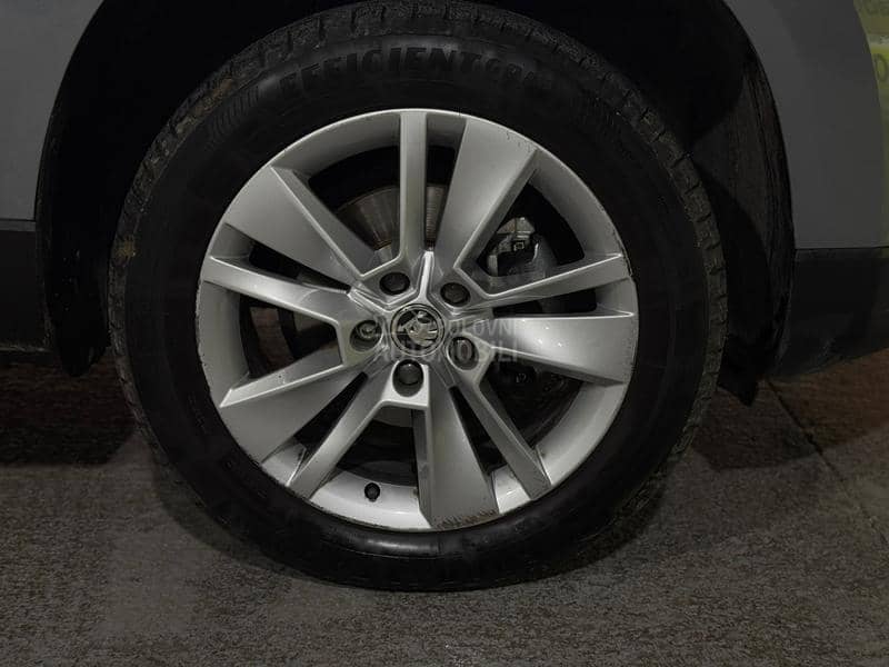 Škoda Karoq 1.6TDI/STYLE/KAMERA