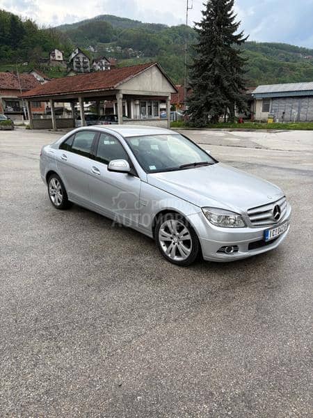 Mercedes Benz C 220 