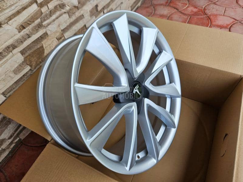 Aluminijumske felne  19" 5 x 114.3