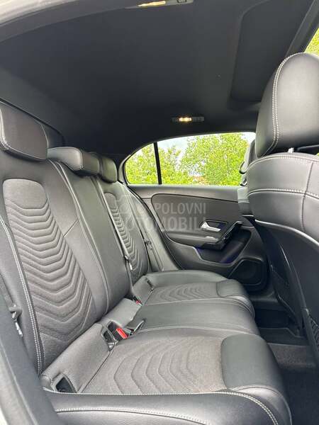 Mercedes Benz A 180 AMG/Pano/Ambient