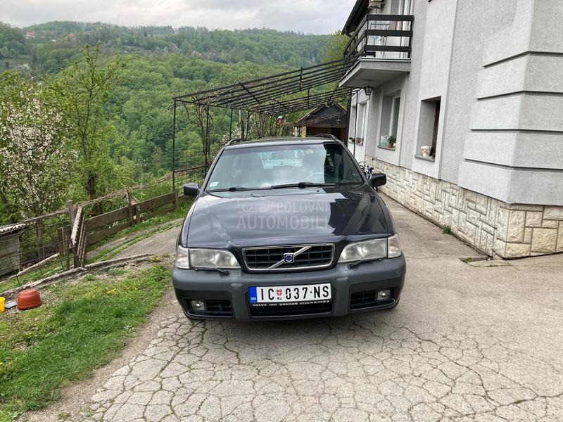 Volvo XC70 Cross Country