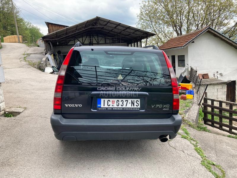 Volvo XC70 Cross Country