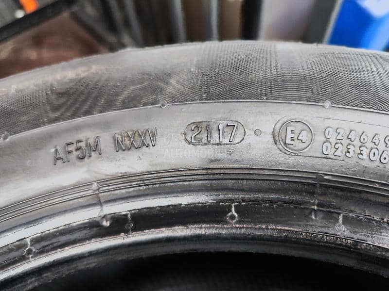 Continental 215/60 R16 Zimska