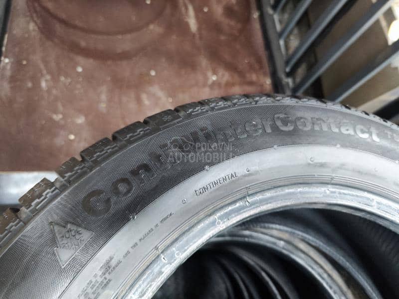 Continental 215/60 R16 Zimska