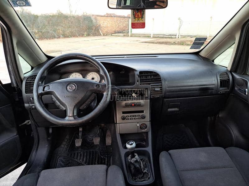 Opel Zafira 2.2 DTI
