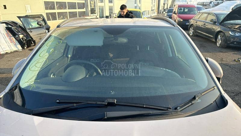 Fiat 500 2015 -  kompletan auto u delovima