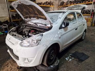Mitsubishi Space Star 2014 -  kompletan auto u delovima