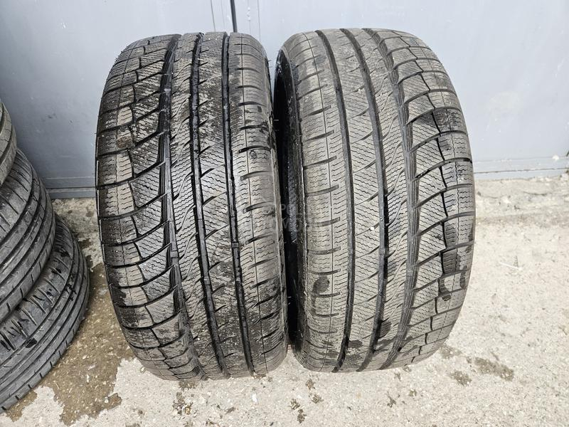 Davanti 245/40 R18 Zimska
