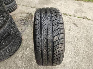 Davanti 245/40 R18 Zimska