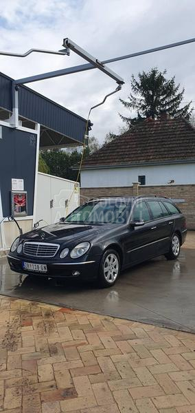 Mercedes Benz E 220 Cdi