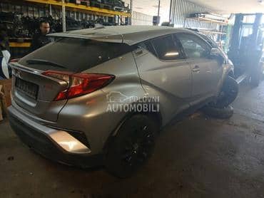 Toyota C-HR 2016 -  kompletan auto u delovima