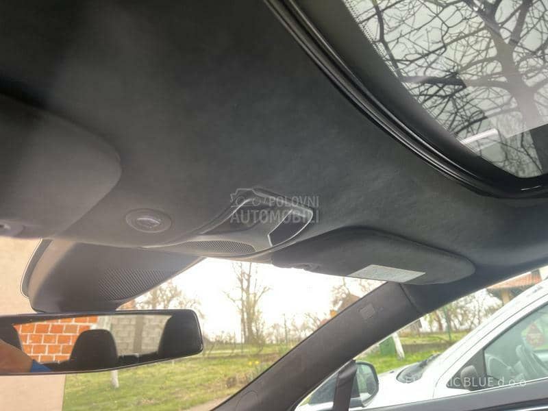 Tesla Model S 90D