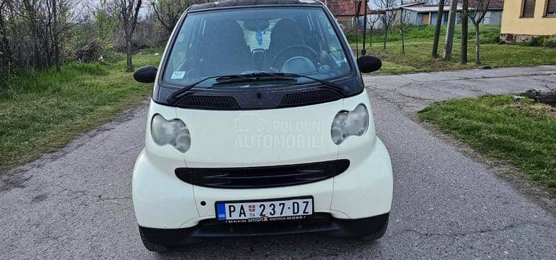 Smart ForTwo 700