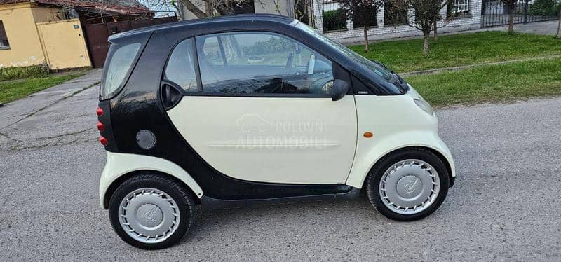 Smart ForTwo 700