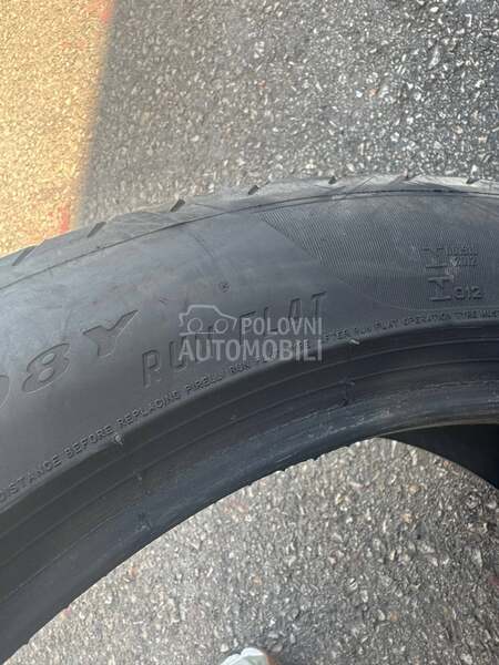 Pirelli 245/45 R19 Letnja