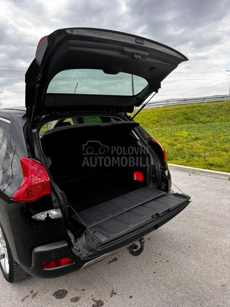 Peugeot 3008 2.0 HDI CH PANO