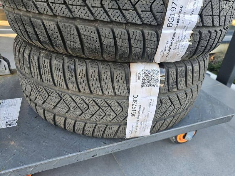 Pirelli 225/45 R18 Zimska