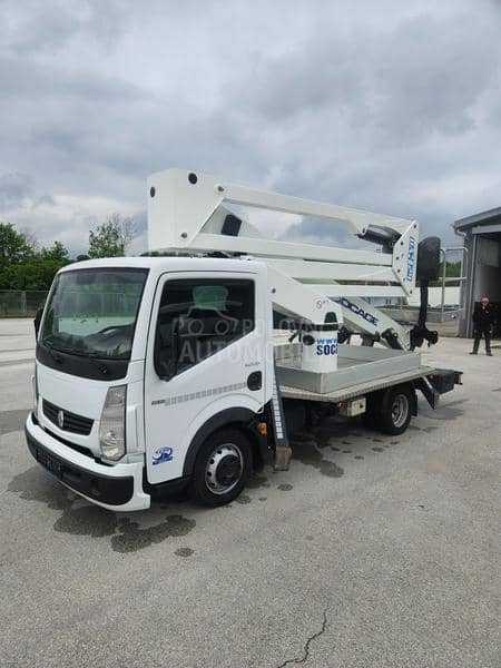 Renault MAXITY