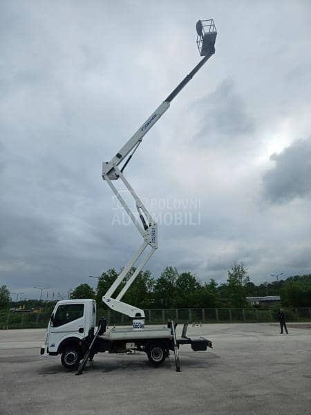 Renault MAXITY