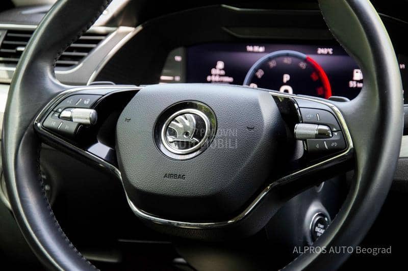 Škoda Superb 2.0 TDI AMB DSG 4X4
