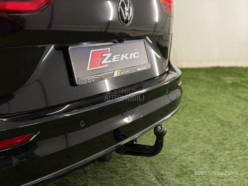 Volkswagen Golf 8 2.0TDI DSG/iQ Led