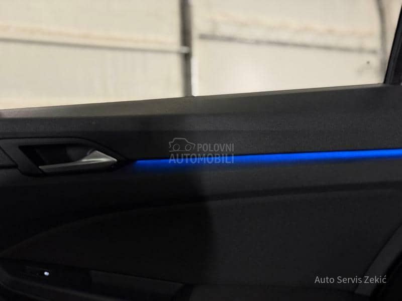 Volkswagen Golf 8 2.0TDI DSG/iQ Led