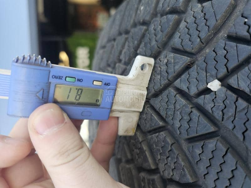 Bridgestone 235/50 R19 Zimska