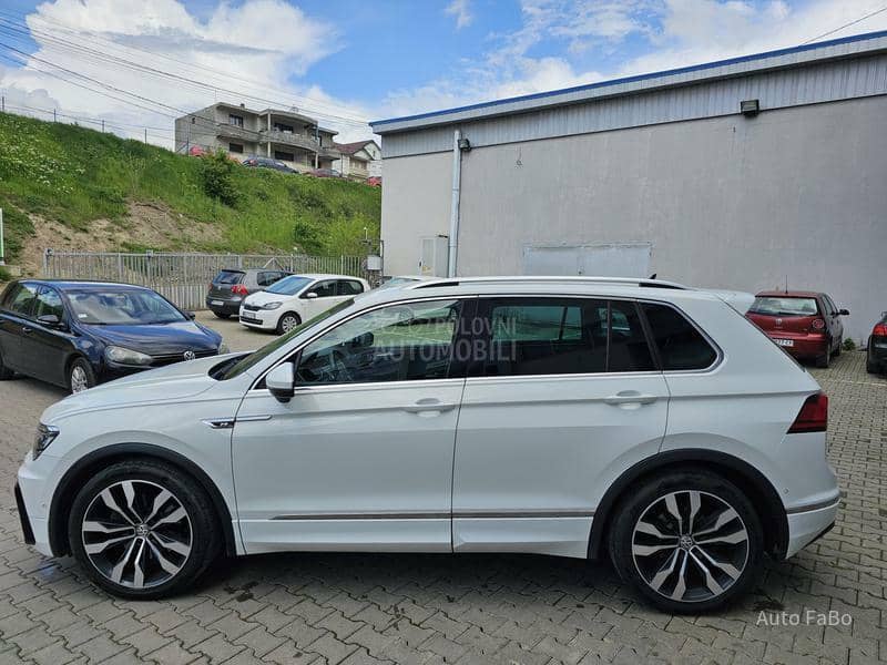 Volkswagen Tiguan R LINE