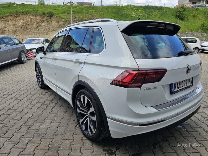 Volkswagen Tiguan R LINE