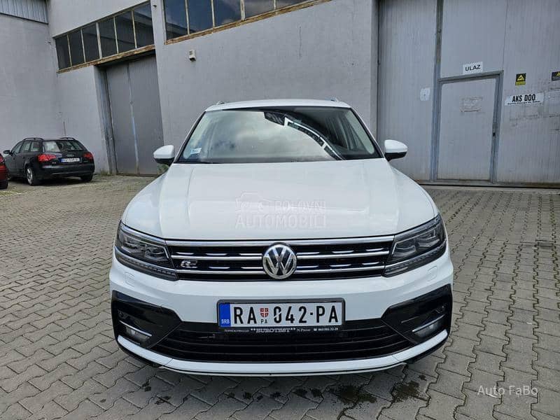 Volkswagen Tiguan R LINE