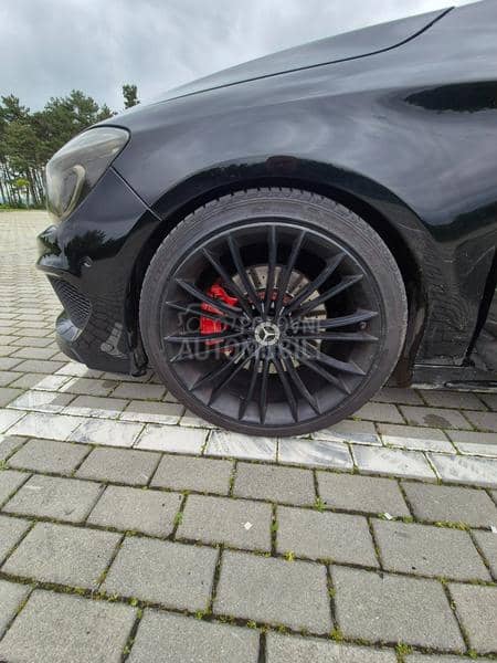 Mercedes Benz CLA 250 AMG