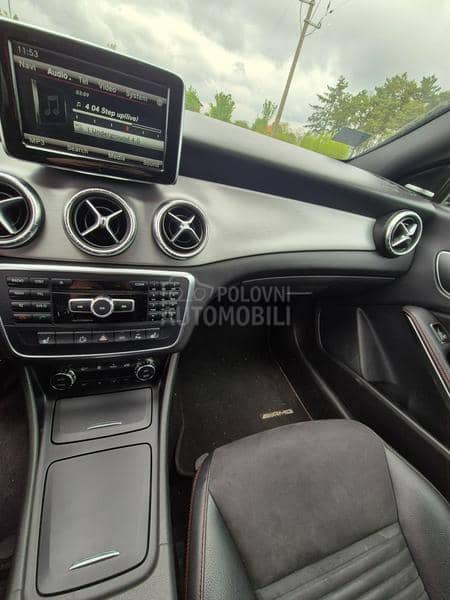 Mercedes Benz CLA 250 AMG