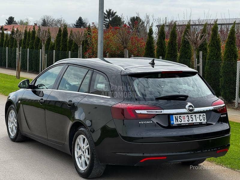Opel Insignia P E R F E K T N A