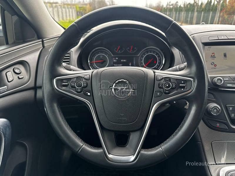 Opel Insignia P E R F E K T N A