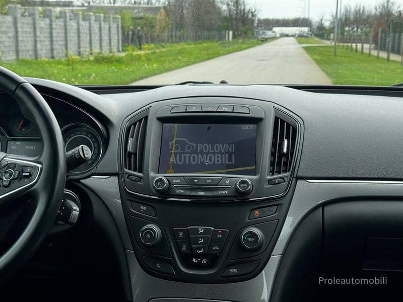 Opel Insignia P E R F E K T N A