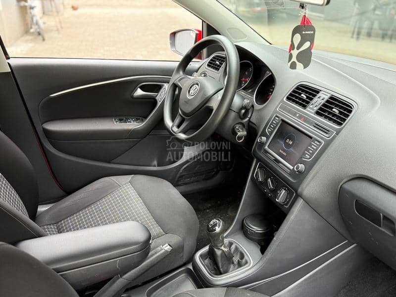 Volkswagen Polo 1.0 MPI