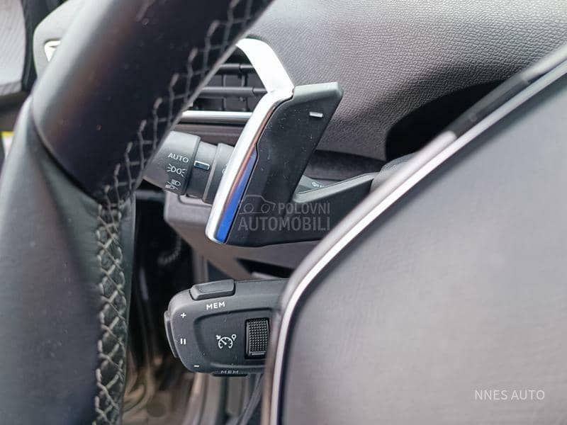 Peugeot 3008 1.5hdi ALLURE