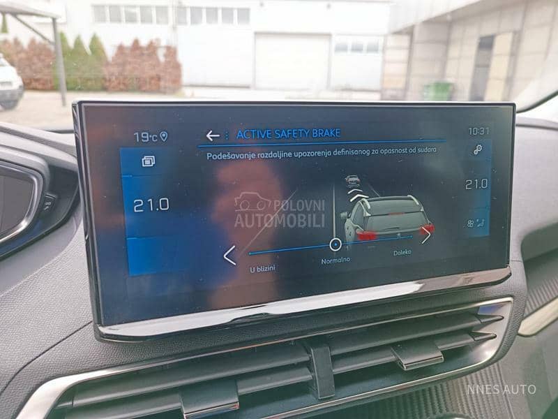 Peugeot 3008 1.5hdi ALLURE