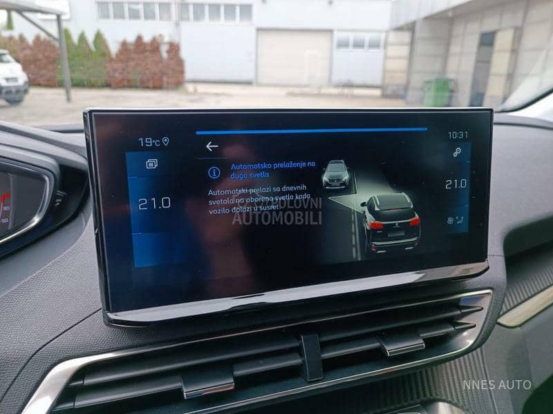 Peugeot 3008 1.5hdi ALLURE
