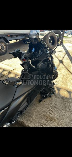 Yamaha t max