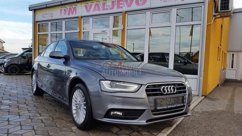 Audi A4 2.0TDI RESTY/LED/AUT