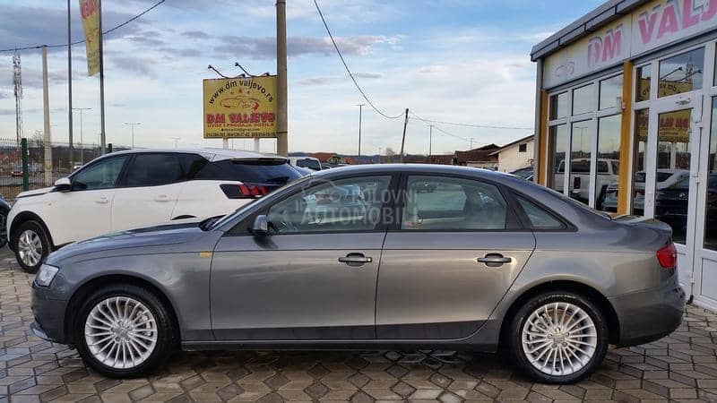 Audi A4 2.0TDI RESTY/LED/AUT