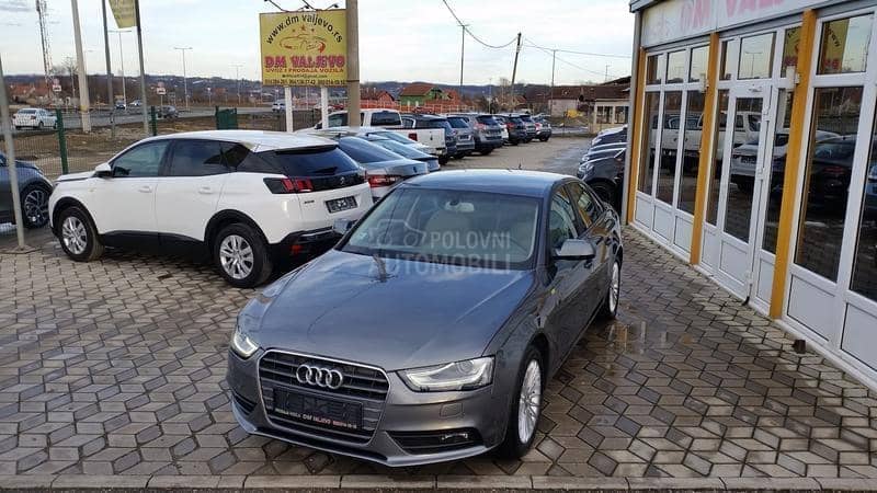 Audi A4 2.0TDI RESTY/LED/AUT